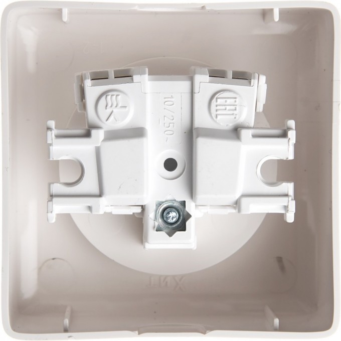 Розетка одинарная SCHNEIDER ELECTRIC ХИТ О/У, без заземления со шторками 10А, 250В, БЕЛЫЙ. Россия RA10-137-B